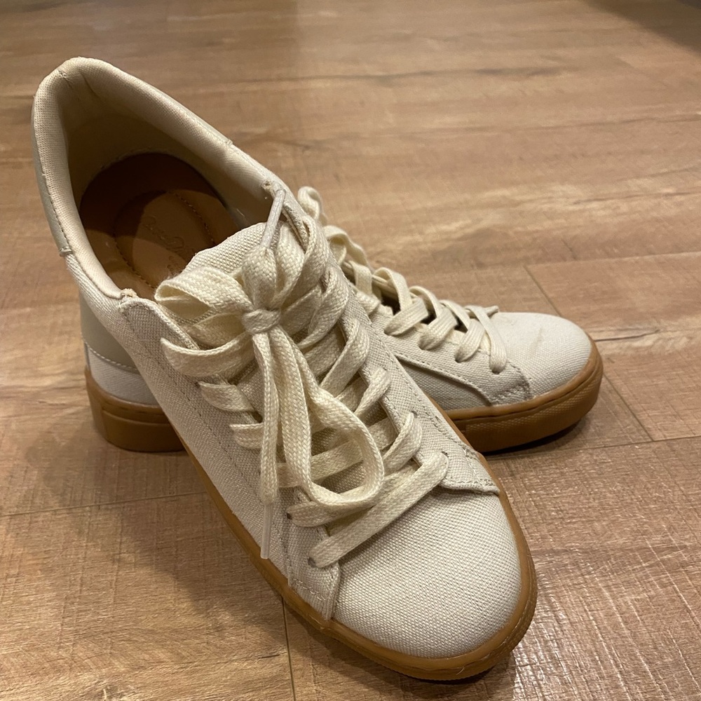 Universal Thread Sneakers (Target)